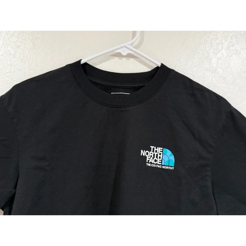 The North Face Black Earth Globe Graphic Cotton Short Sleeve T-Shirt Unisex